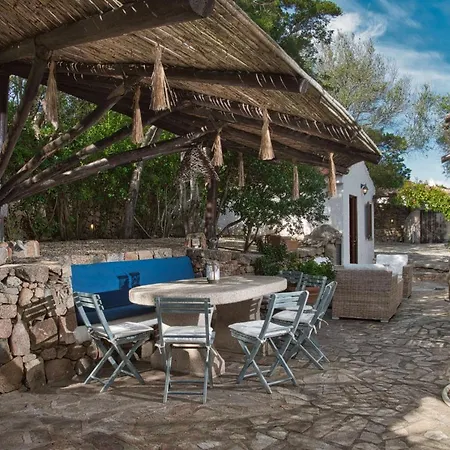 Almarlu Villa *